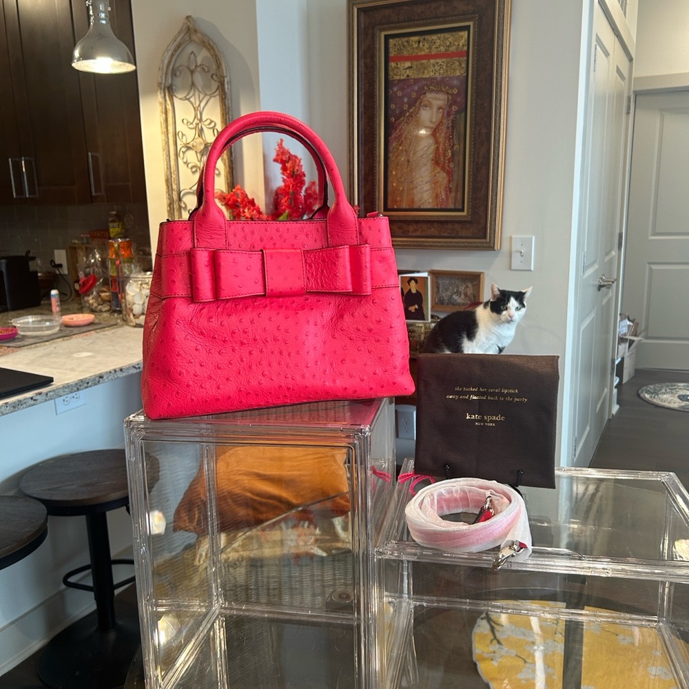 Kate Spade Story Book Ostrich Embossed Desert Rose Crossbody 12”x 8.25”x 3.5”NWT - Picture 5 of 8
